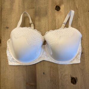 Victoria’s Secret Dream Angels Lined Demi Bra